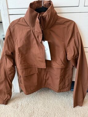 Lululemon Always Effortless Jacket Brown Size 4 NWT